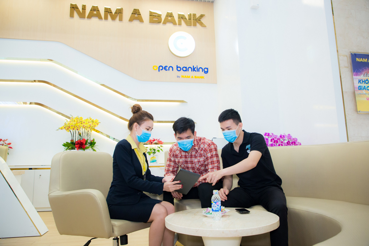 Nhiều ưu đãi hấp dẫn khi giao dịch trực tuyến từ Nam A Bank